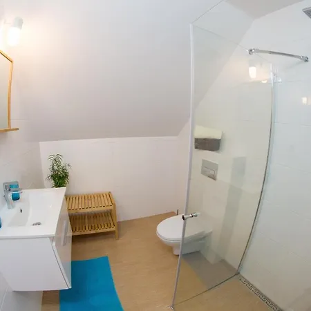 Sowi Kat I Semesterbostad Mikołajki